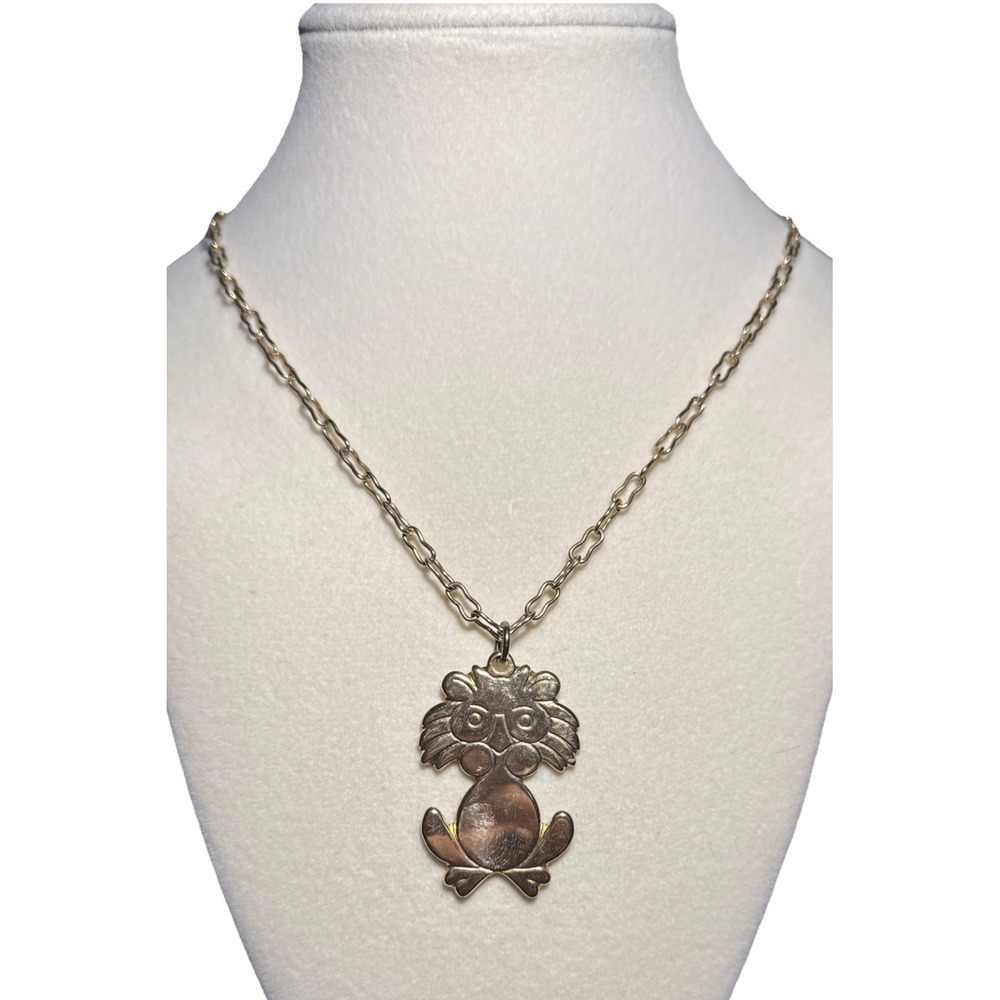 Park Lane‎ Gold Tone Lion Pendant Necklace Vtg  J-12P